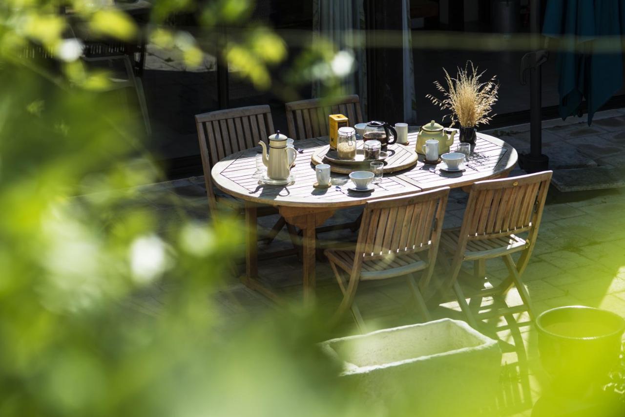 Le Riad Bourguignon Ouanne Exterior photo
